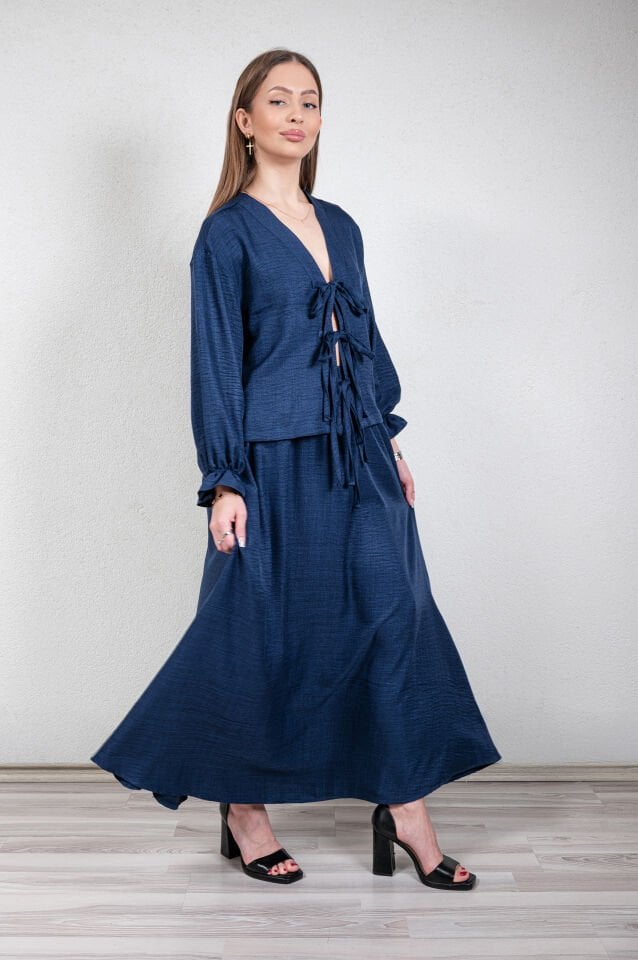 Etekli Ceketli Takım