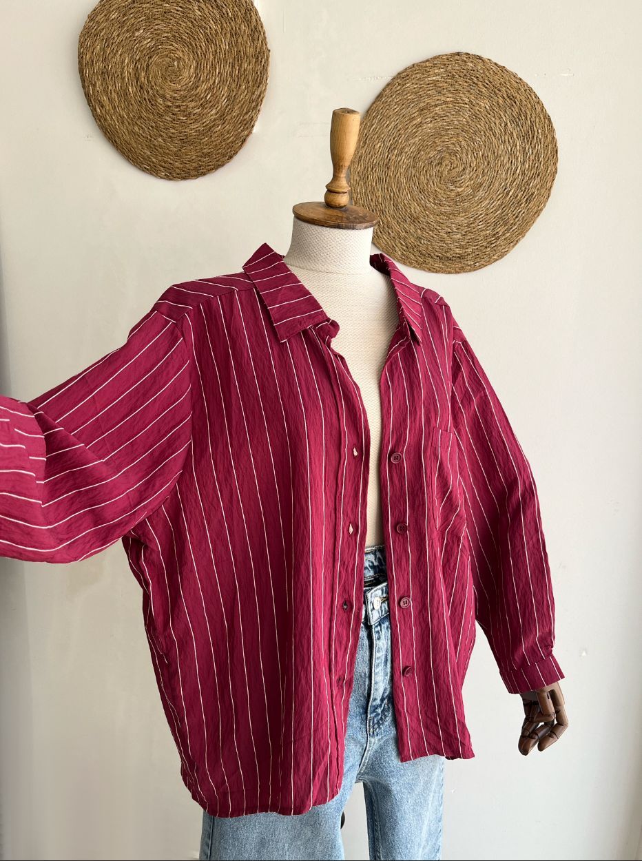 Beyaz Çizgili Bordo Gömlek