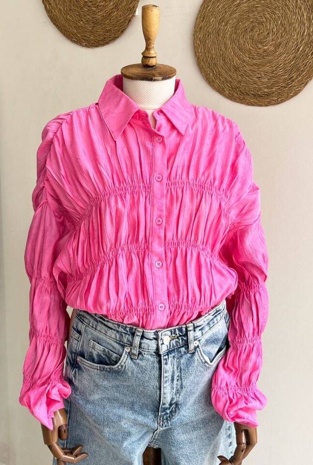 Pembe Gipeli Gömlek