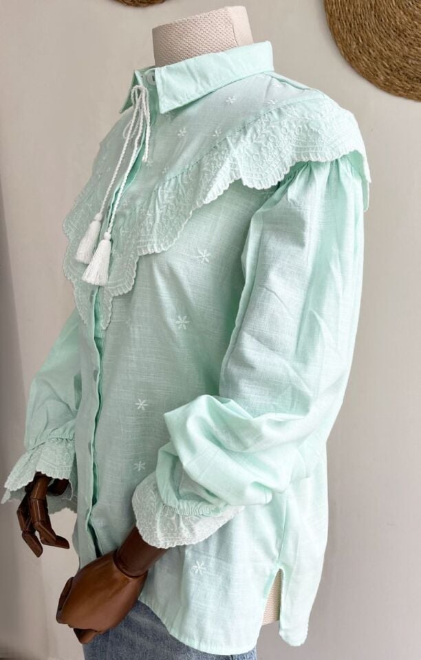 Yeşil Fistolu Gömlek